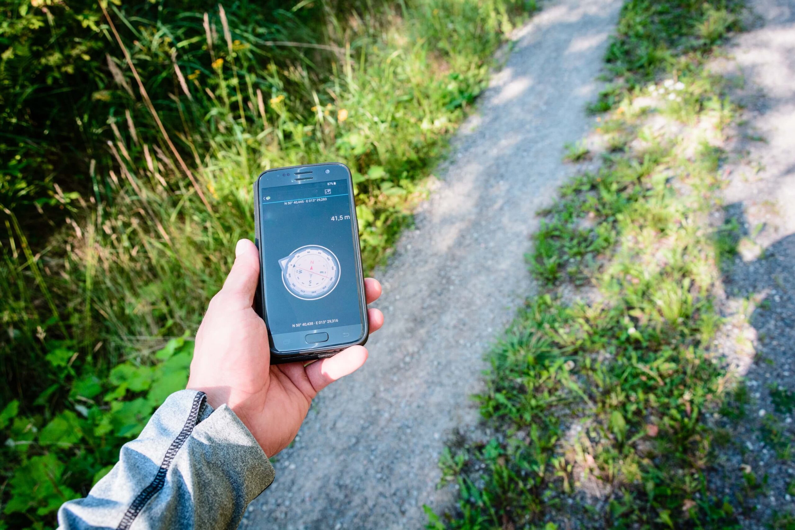 Growing Lives goes geocaching for Recovery Month featured image